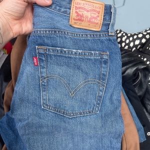 Levi’s Jeans